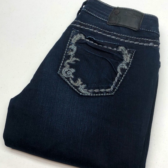 SILVER SUKI BOOTCUT JEANS DARK WASH 29x34 EUC π
